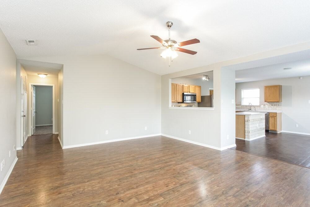 6906 W Dover Pl - Photo 5 of 16