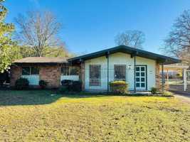 featured image of 6204 Lycoming Rd