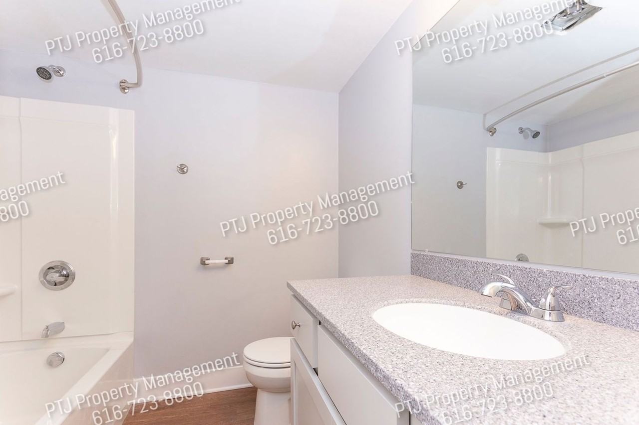 4756 Eastern Ave Se #206 - Photo 4 of 7