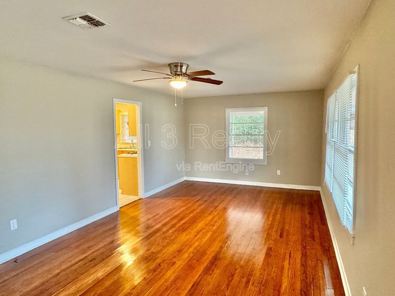 3346 Vermont Dr - Photo 6 of 30