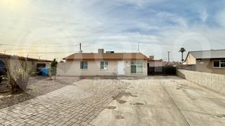 3835 W Holly St - Photo 1 of 1