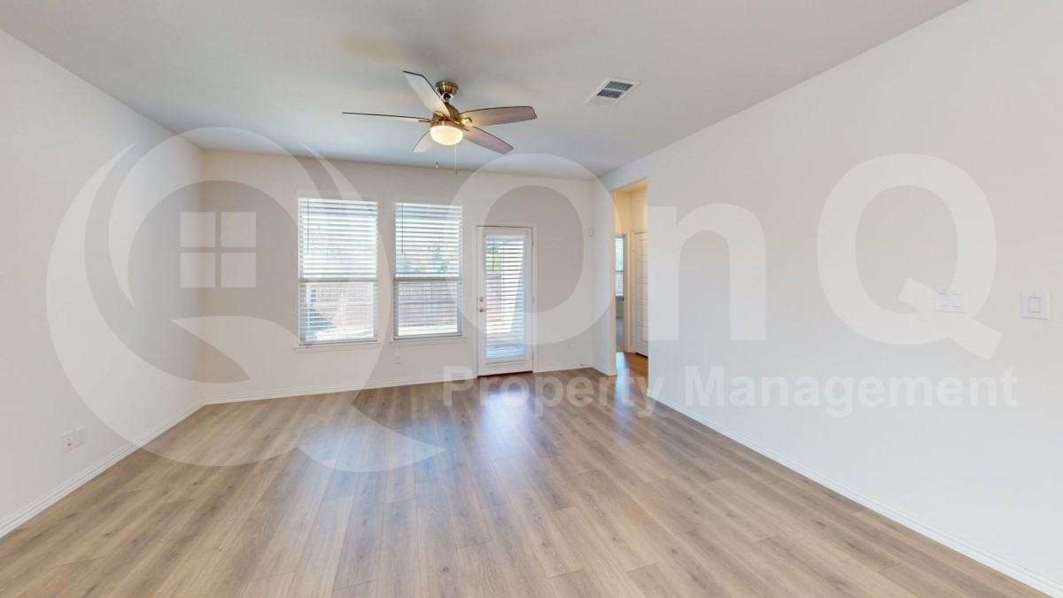 5517 Juniper Dr - Photo 7 of 22