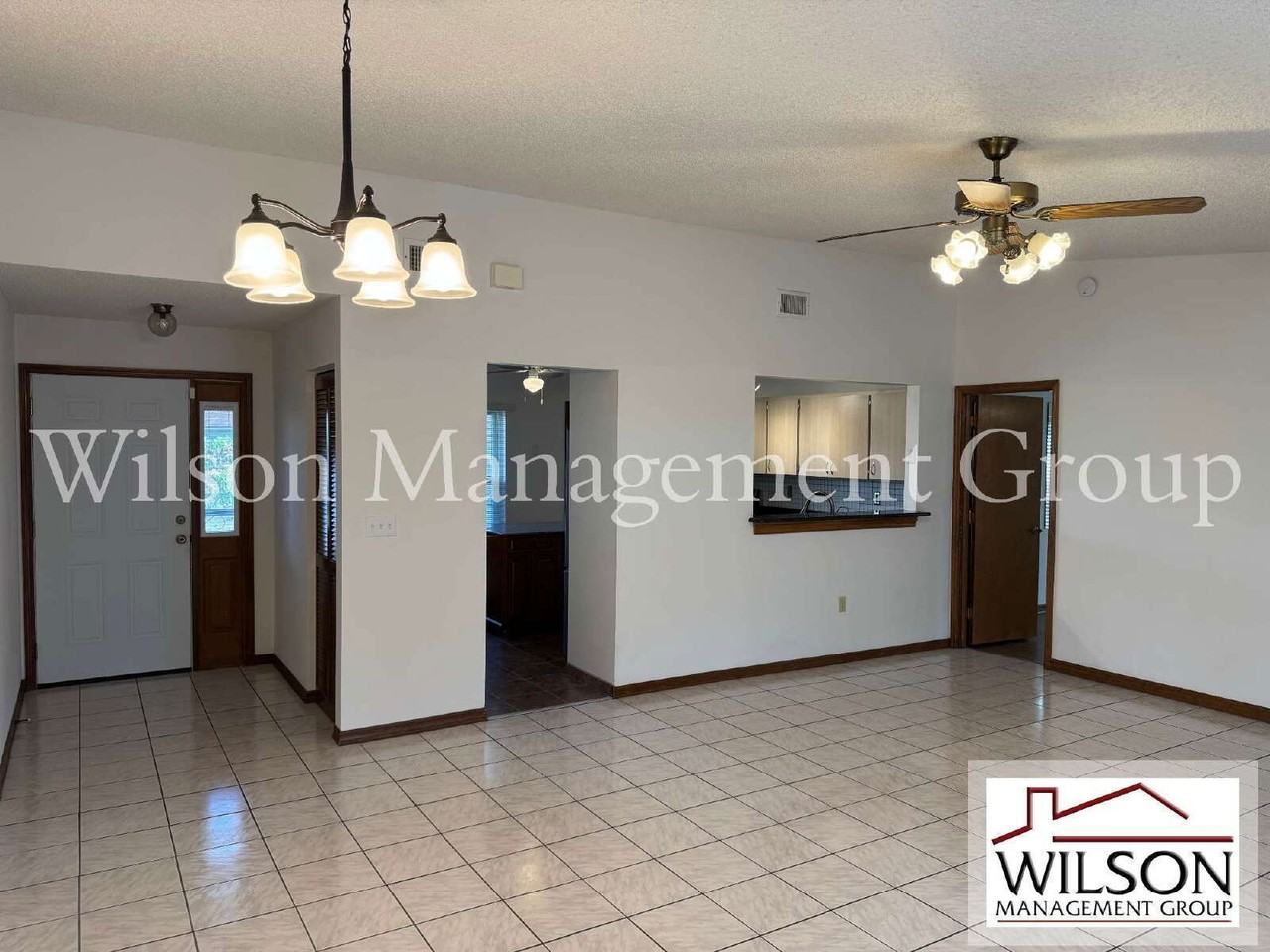 1420 Flamingo Dr - Photo 6 of 36