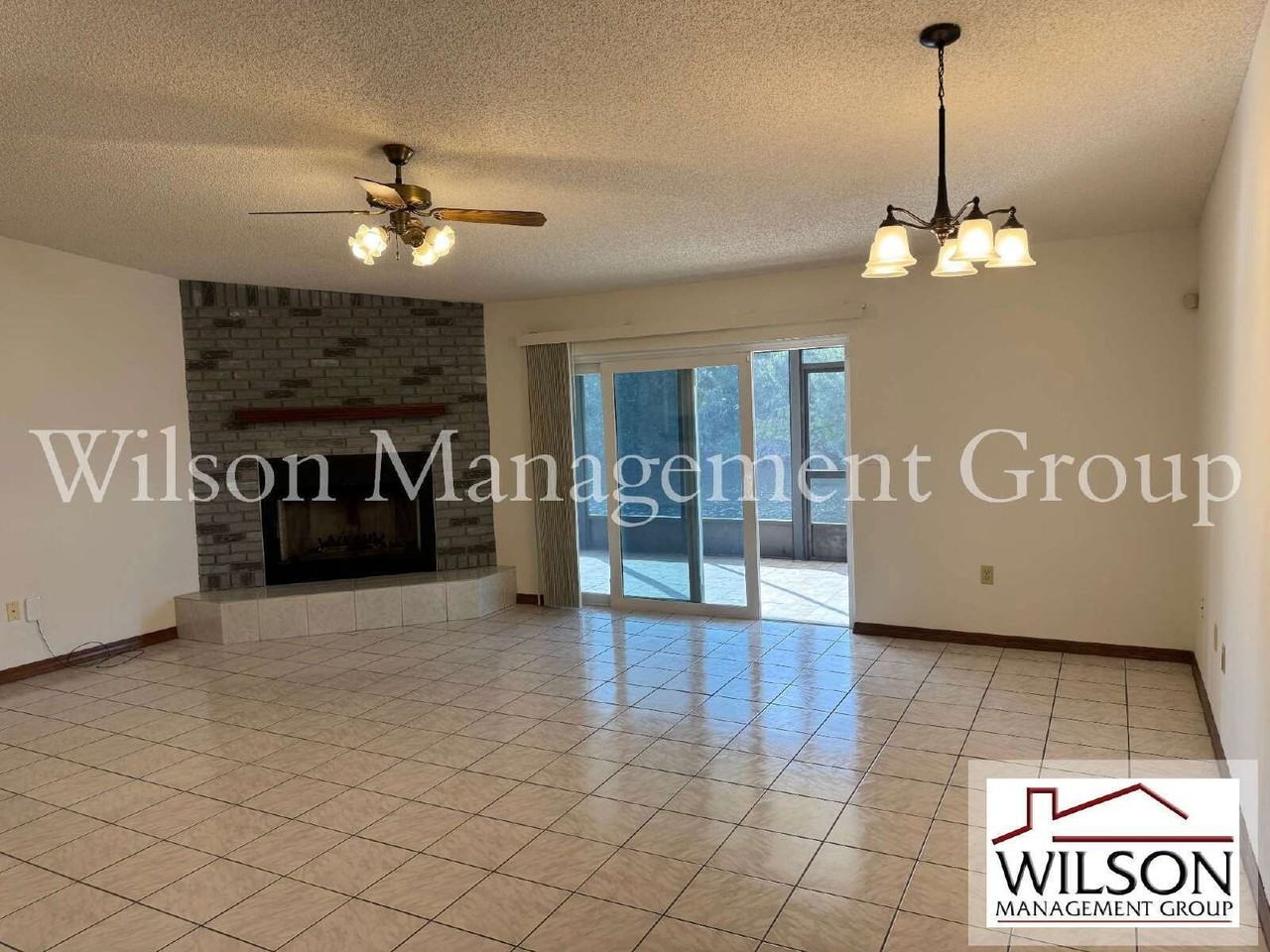 1420 Flamingo Dr - Photo 7 of 36