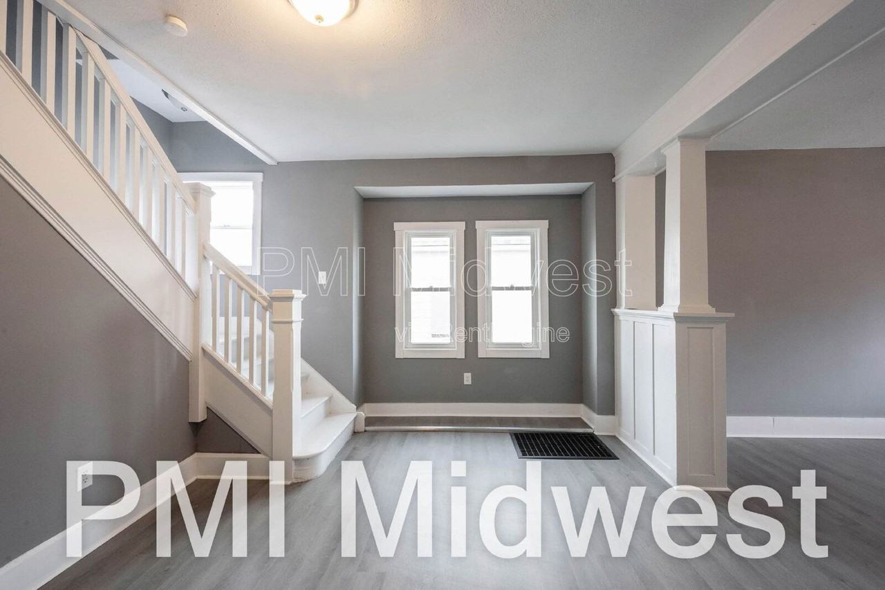 24 N Euclid Ave - Photo 7 of 39