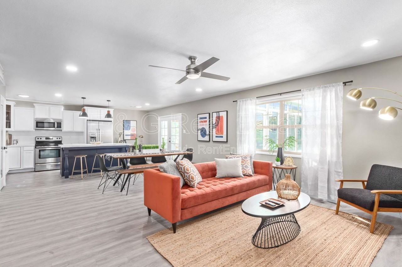 1601 E Fremont Dr - Photo 7 of 29