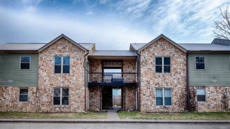 19534 Midland Trl #27E - Photo 1 of 1