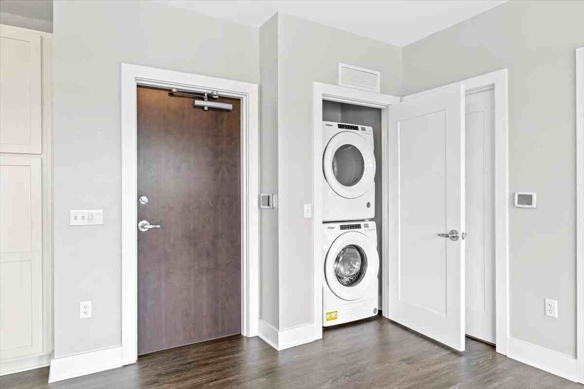 145 S Main St #406 - Photo 6 of 34