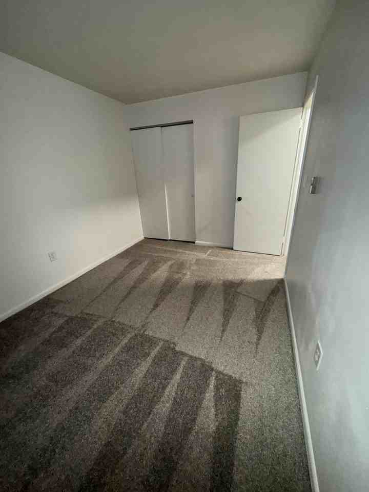 522 Willow St #8 - Photo 2 of 11