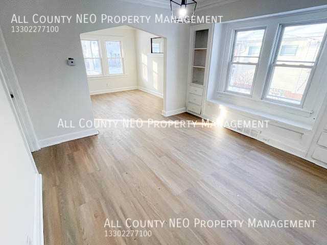 4306 Buechner Ave - Photo 6 of 18