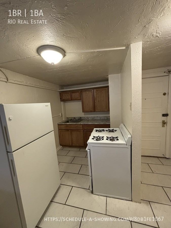 1306 N Humboldt St #2 - Photo 7 of 8