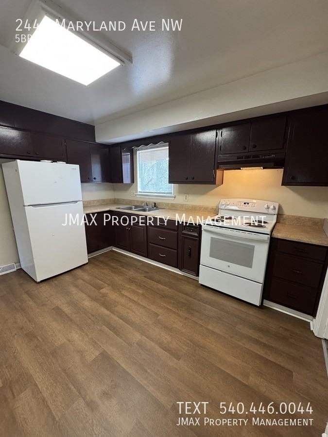 2449 Maryland Ave Nw - Photo 5 of 18