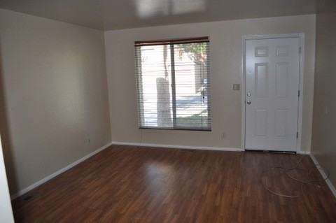 8094 So.E. #8094 - Photo 3 of 12