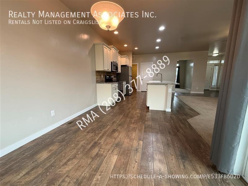 701 E Gannett Dr - Photo 6 of 15