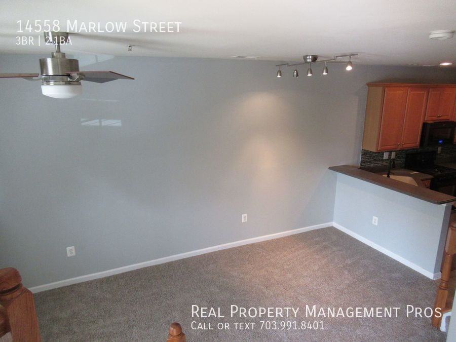 14558 Marlow St - Photo 4 of 20