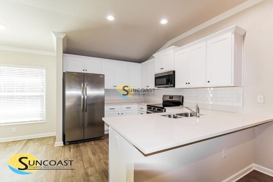 6050 W Oak Park Blvd - Photo 3 of 22