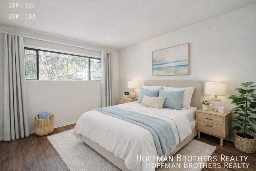 1046 S Hobart Blvd #3 - Photo 3 of 5