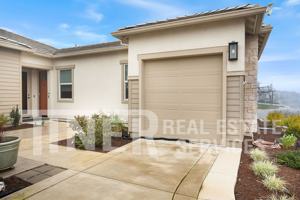 featured image of 4901 Peace Lily Ln