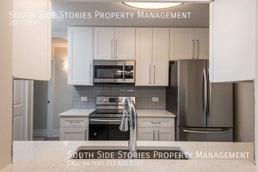 637 E Woodland Park Ave #302 - Photo 4 of 9