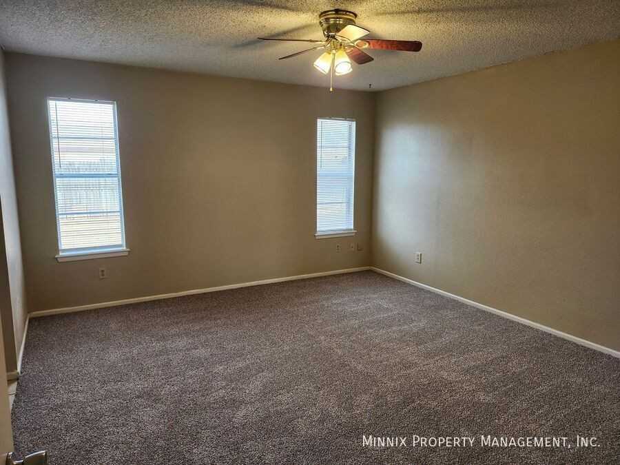 2108 76th St - Photo 6 of 6