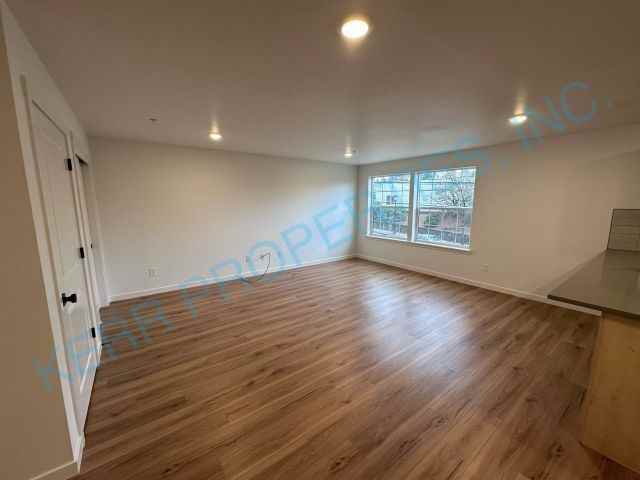 701 Molalla Ave #102 - Photo 2 of 13