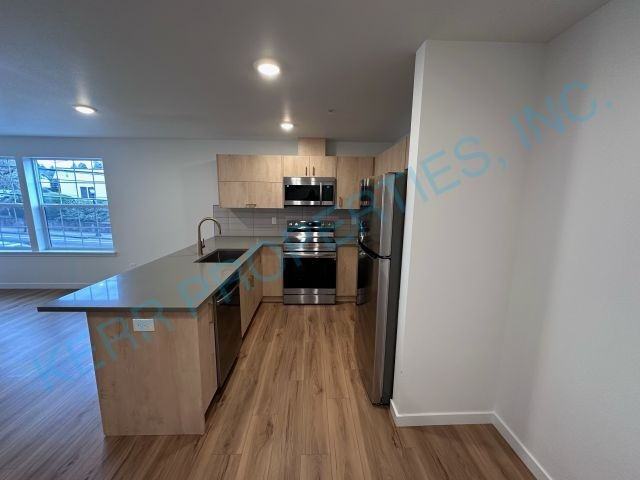 701 Molalla Ave #102 - Photo 4 of 13