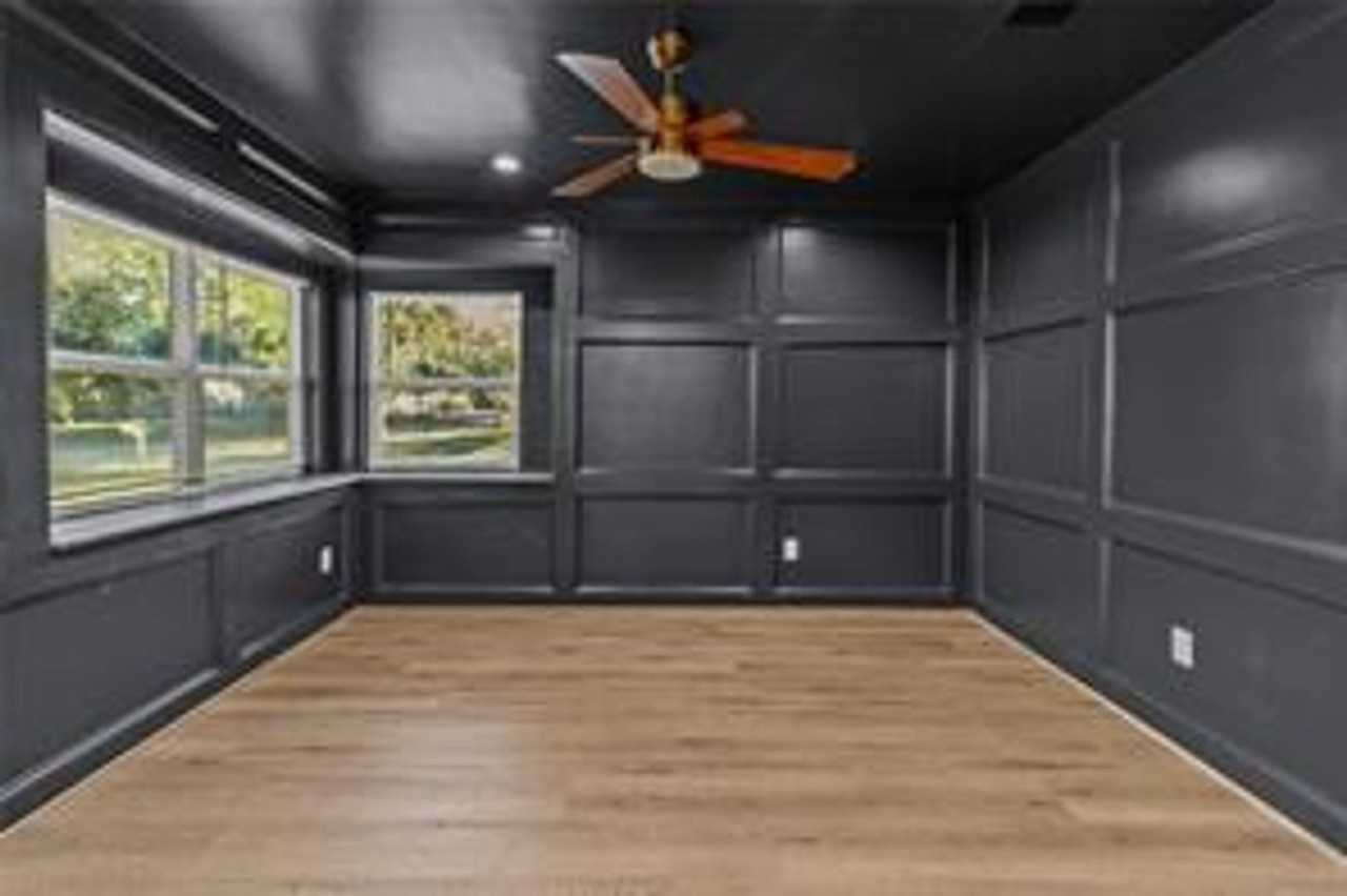 2114 Eaglerock Dr - Photo 5 of 27