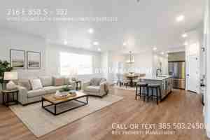 featured image of 216 E 850 S #302