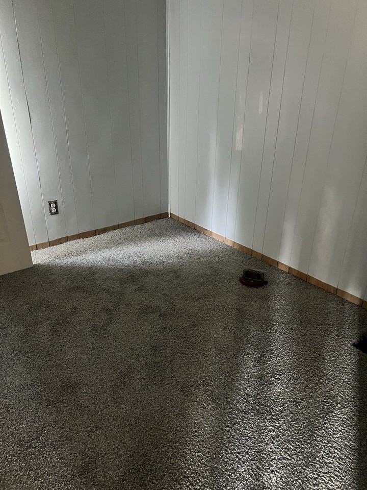 1402 N 26th St - Photo 2 of 9