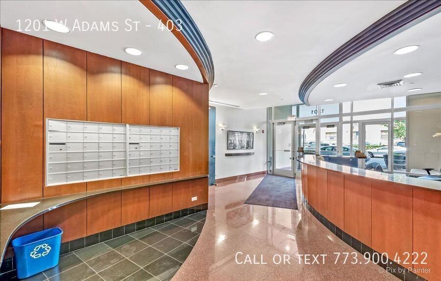 1201 W Adams St #403 - Photo 2 of 2