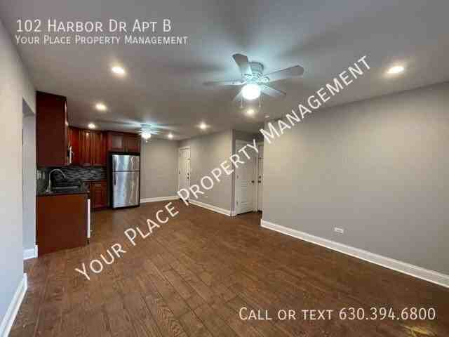 102 Harbor Dr Apt B - Photo 4 of 12