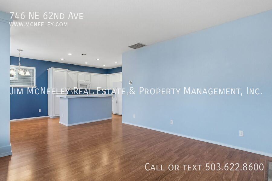 746 Ne 62nd Ave - Photo 6 of 35