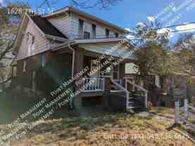 1628 7th St Se - Photo 1 of 1
