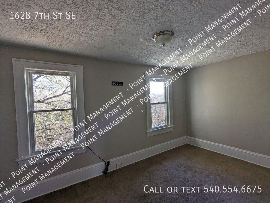 1628 7th St Se - Photo 6 of 14