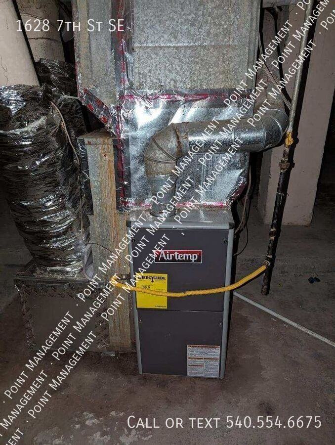 1628 7th St Se - Photo 7 of 14