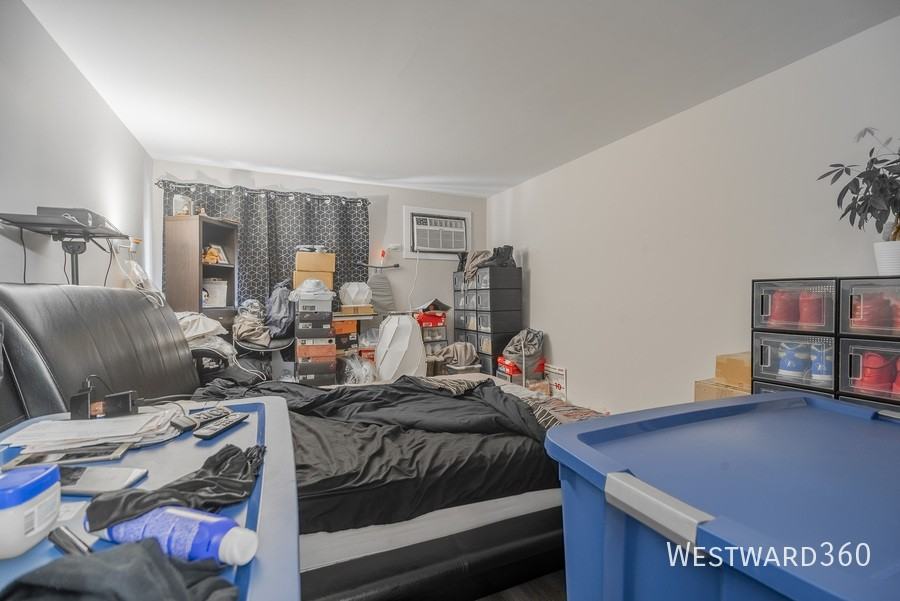 2320 N Nordica Ave #207 - Photo 7 of 11