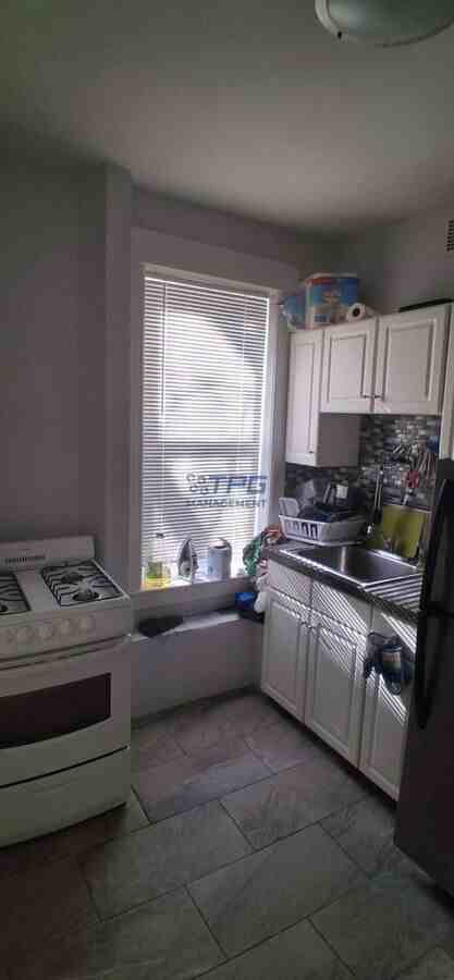 265 Avenue B #4 - Photo 7 of 8