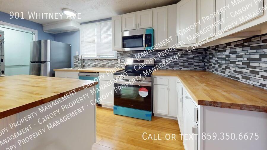 901 Whitney Ave - Photo 4 of 14