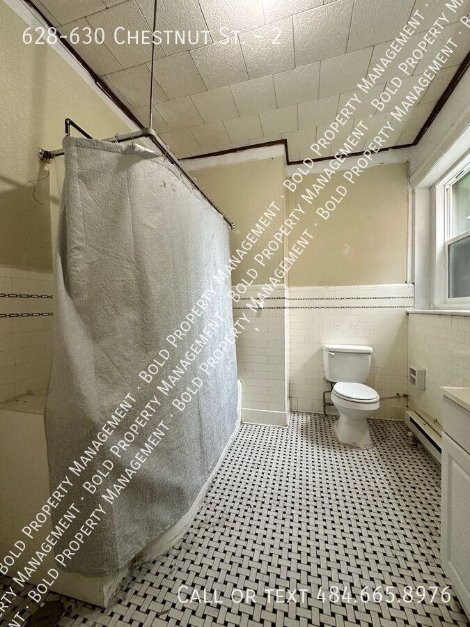 628 Chestnut St #2 - Photo 4 of 7