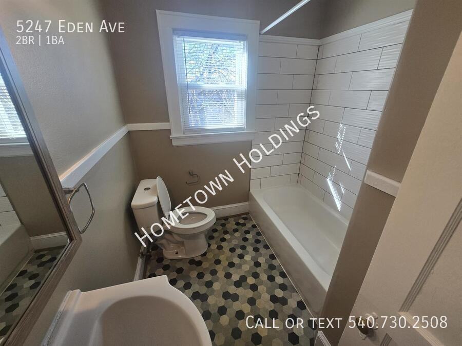 5247 Eden Ave - Photo 6 of 18