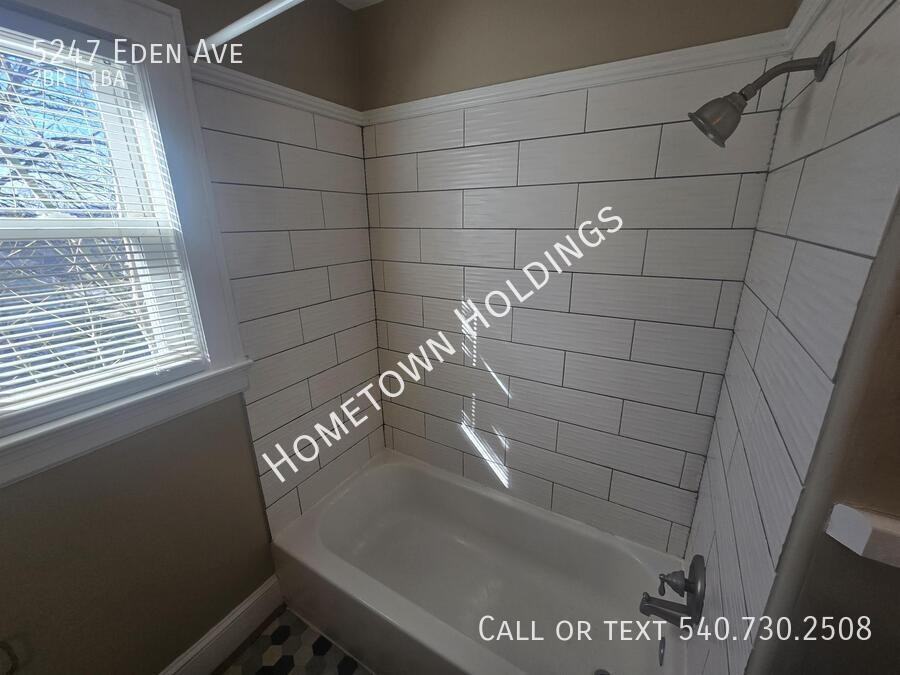 5247 Eden Ave - Photo 7 of 18