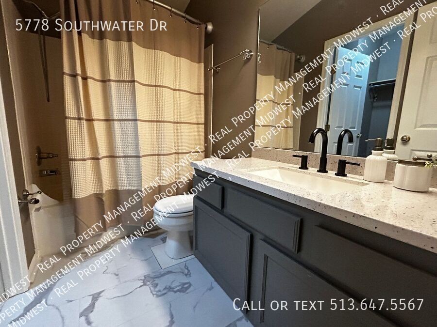 5778 Southwater Dr - Photo 4 of 18