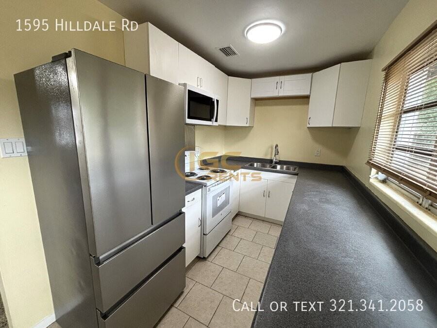 1595 Hilldale Rd - Photo 7 of 22