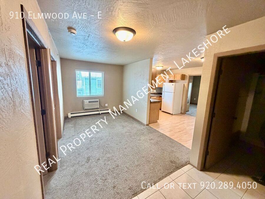 910 Elmwood Ave #E - Photo 2 of 12