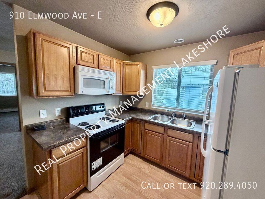 910 Elmwood Ave #E - Photo 5 of 12