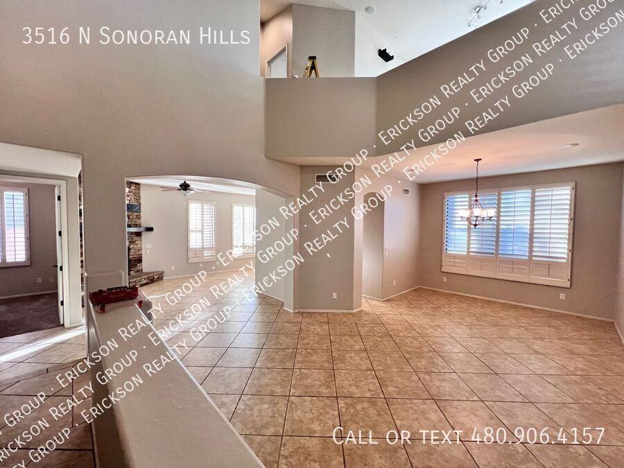 3516 N Sonoran Hls - Photo 5 of 37