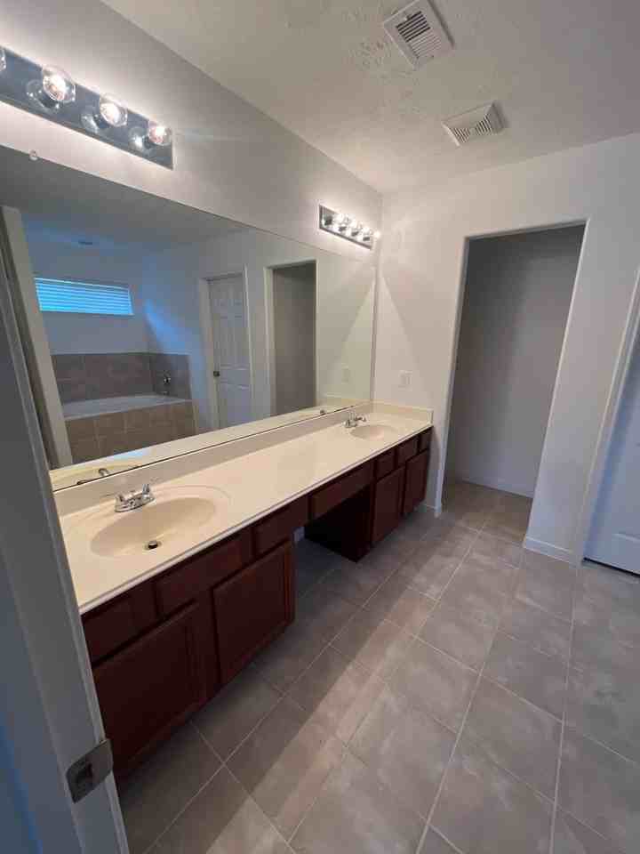 3218 Quail Run Dr #3218 - Photo 6 of 12