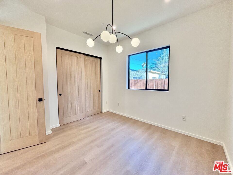 17850 Saticoy St #17850 - Photo 5 of 14