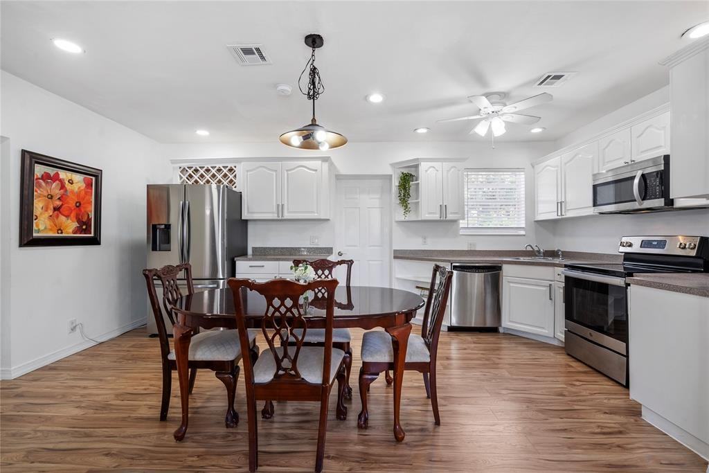 2000 Ne 62nd St #2000 - Photo 2 of 20