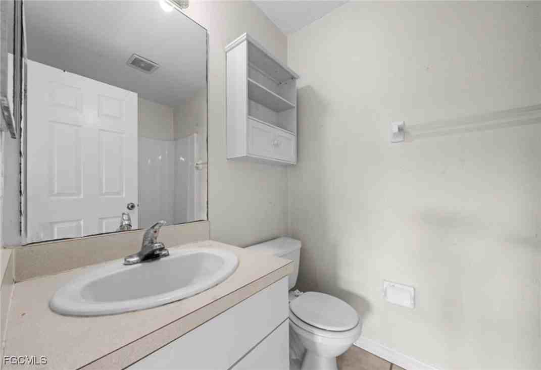 1241 Bacon Ave #1241 - Photo 7 of 11